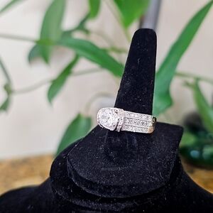 Crazy pretty travel ring, sterling silver and cz